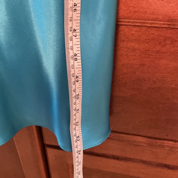 Beautiful Fiesta Gown, Blue, Medium - Picture 15 of 15